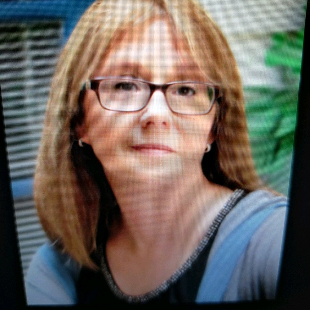 Meet your Posher, Lisa